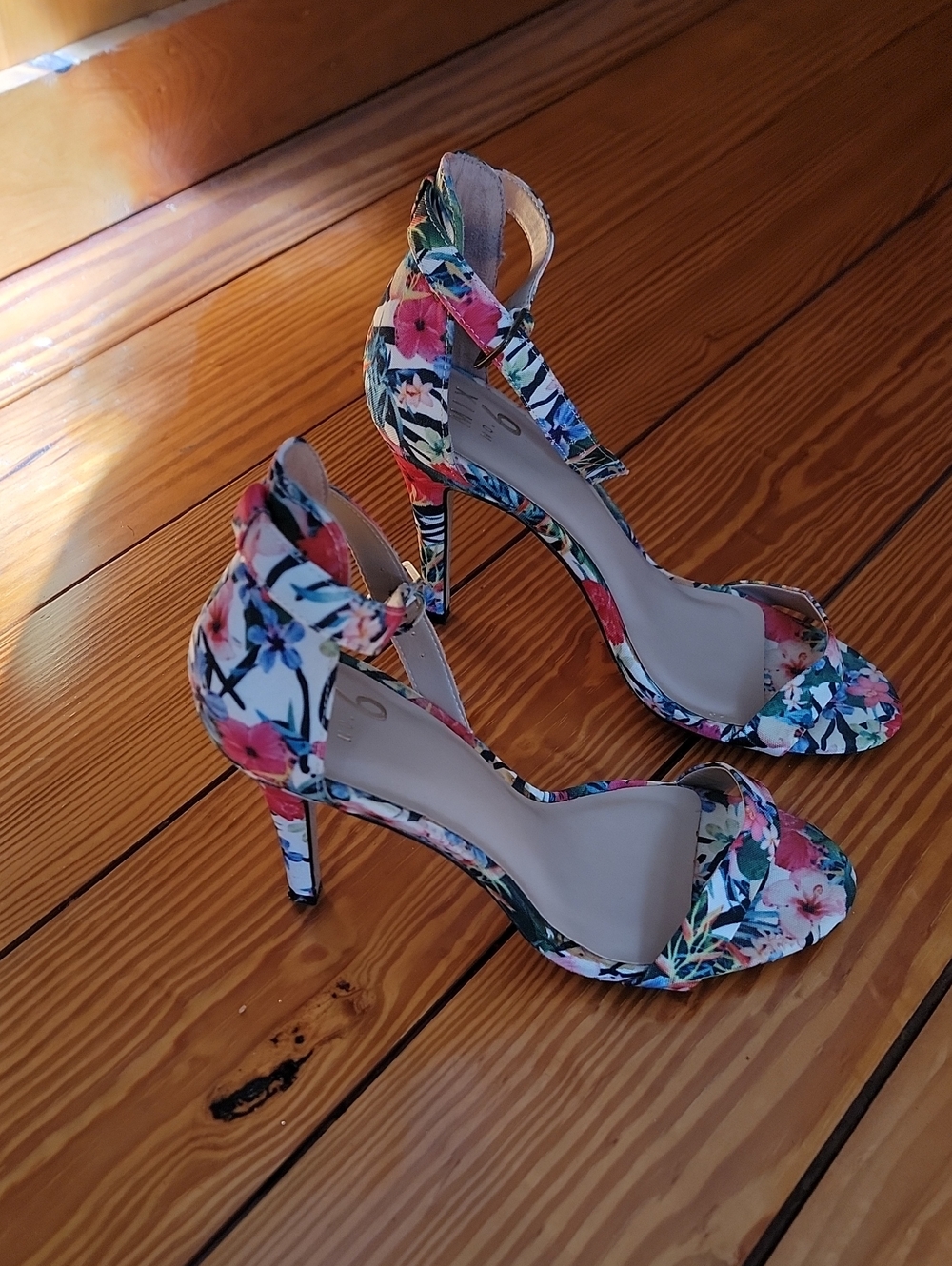 Floral Ankle-Strap High Heel Sandals - Multicolor